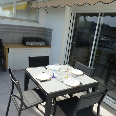 Sol-Y-Days Darse, Superbe Appartement De Type Marina Avec Belle Terrasse Vue Port De Plaisance Le Grau-du-Roi Exterior photo